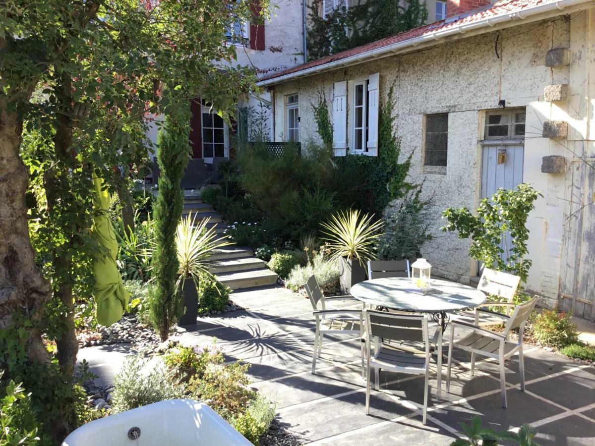 Gîte chez Madeleine Louhans Exterior foto